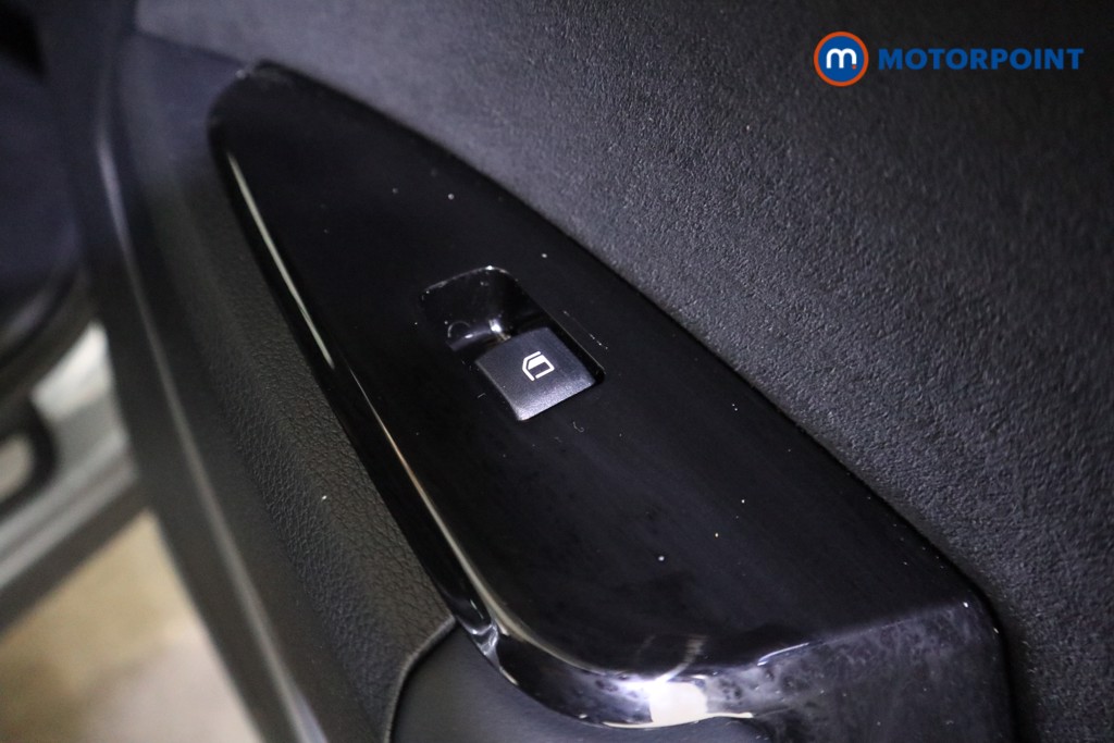 KIA Sportage Gt-Line Automatic Petrol-Electric Hybrid SUV - Stock Number (1630668) - 25th supplementary image