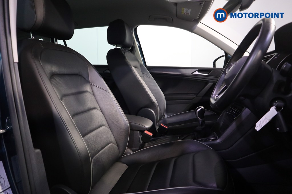 Volkswagen Tiguan Life Manual Petrol SUV - Stock Number (1630840) - 17th supplementary image