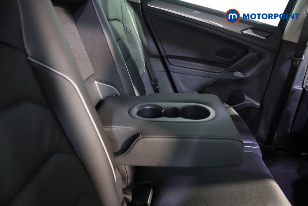 Volkswagen Tiguan Life Manual Petrol SUV - Stock Number (1630840) - 20th supplementary image