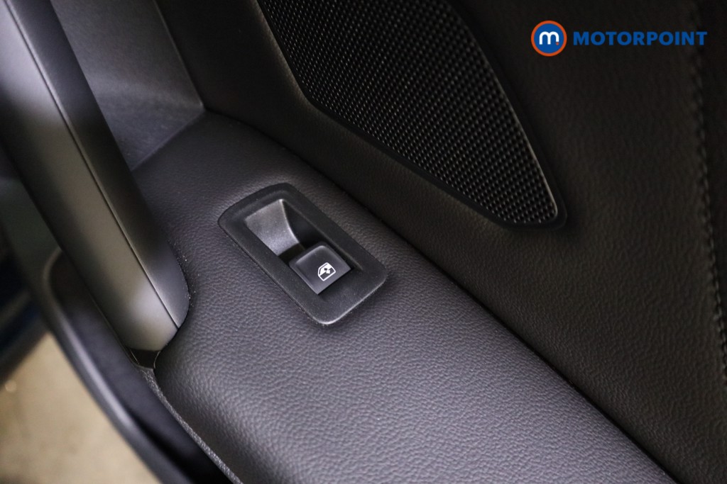 Volkswagen Tiguan Life Manual Petrol SUV - Stock Number (1630840) - 22nd supplementary image