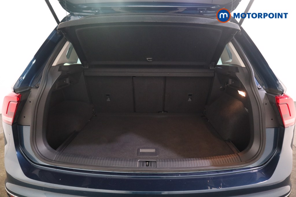 Volkswagen Tiguan Life Manual Petrol SUV - Stock Number (1630840) - 23rd supplementary image