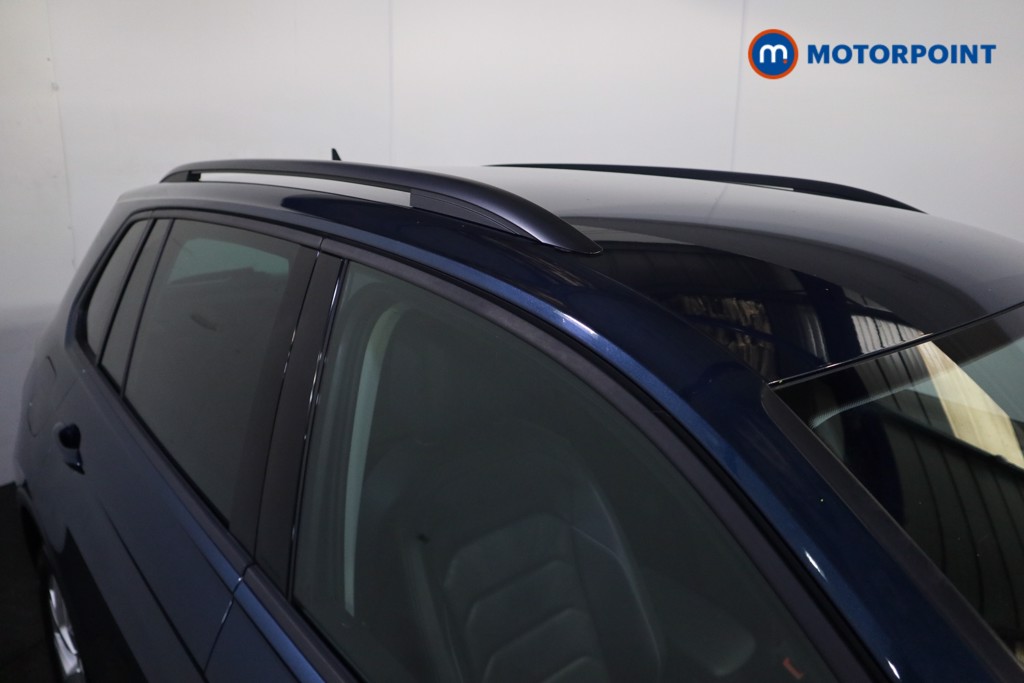 Volkswagen Tiguan Life Manual Petrol SUV - Stock Number (1630840) - 33rd supplementary image