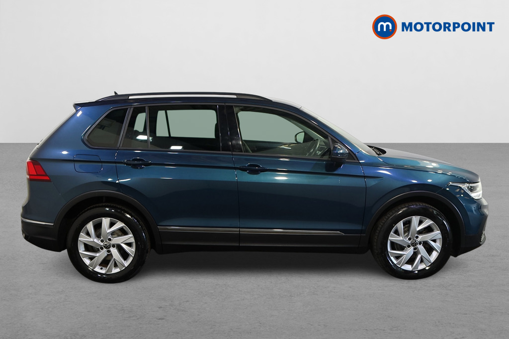 Volkswagen Tiguan Life Manual Petrol SUV - Stock Number (1630840) - Drivers side