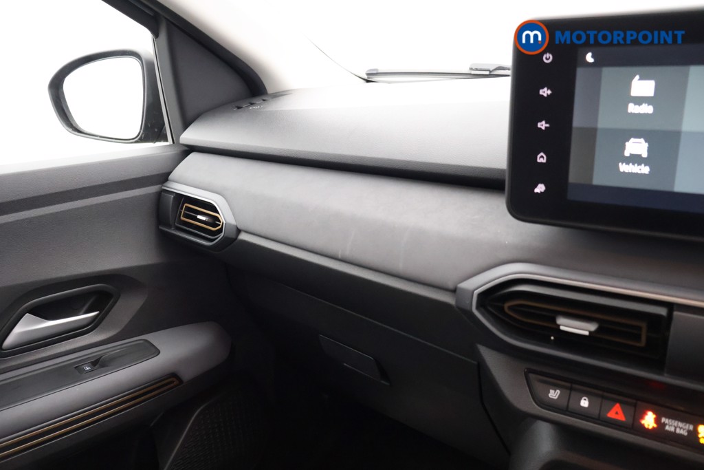 Dacia Jogger Extreme Automatic Petrol-Electric Hybrid People Carrier - Stock Number (1631287) - 10th supplementary image