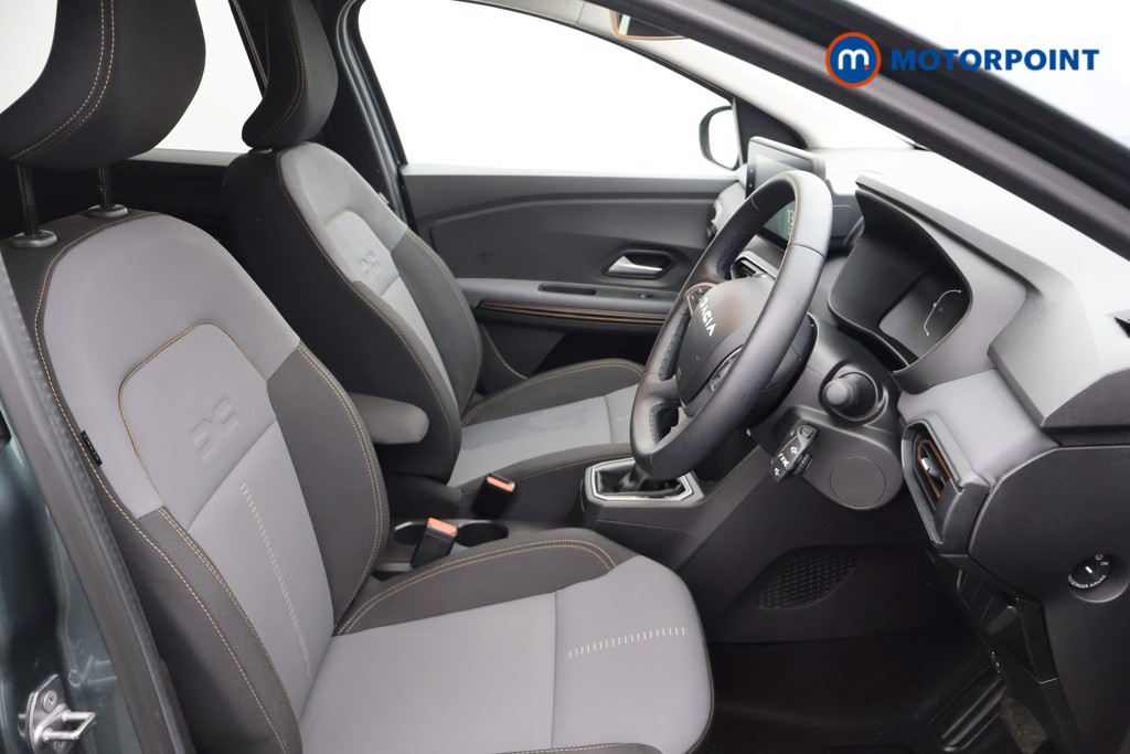 Dacia Jogger Extreme Automatic Petrol-Electric Hybrid People Carrier - Stock Number (1631287) - 14th supplementary image
