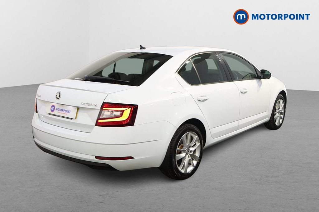 Skoda Octavia Se L Automatic Petrol Hatchback - Stock Number (1631740) - Drivers side rear corner