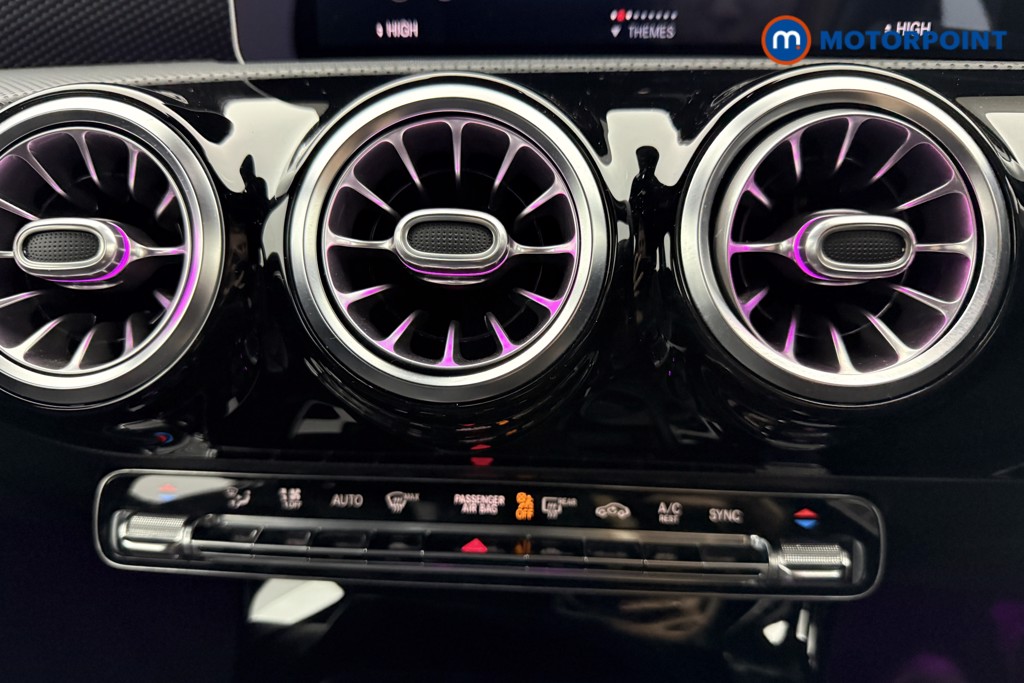 Mercedes-Benz A Class Sport Automatic Petrol Hatchback - Stock Number (1632140) - 4th supplementary image