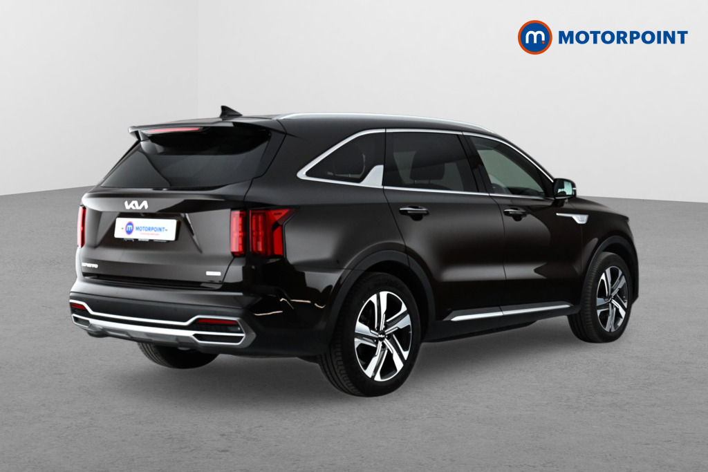 KIA Sorento 3 Automatic Petrol-Electric Hybrid SUV - Stock Number (1632158) - Drivers side rear corner