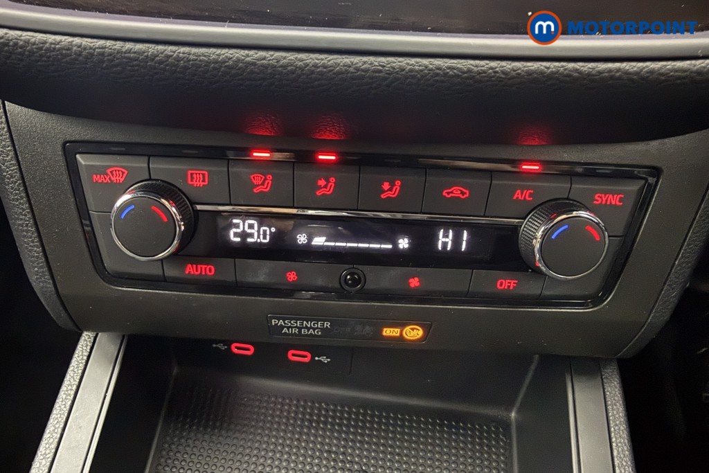 Seat Ibiza FR Manual Petrol Hatchback - Stock Number (1632238) - 4th supplementary image