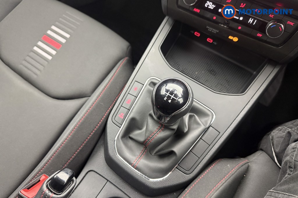 Seat Ibiza FR Manual Petrol Hatchback - Stock Number (1632238) - 5th supplementary image