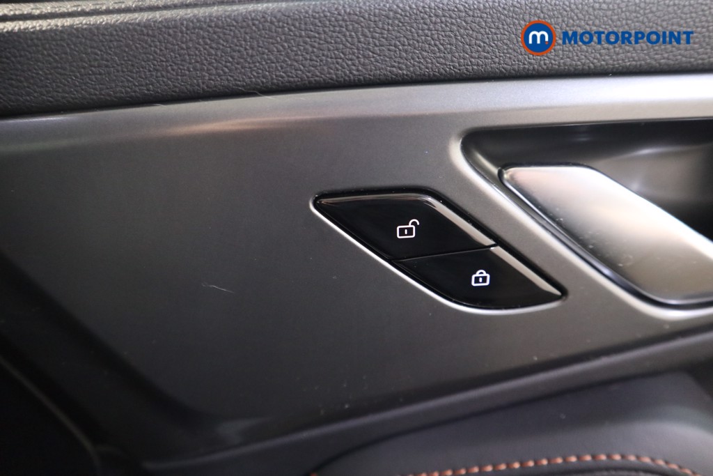 Mg Motor Uk HS Trophy Automatic Petrol-Electric Hybrid SUV - Stock Number (1632381) - 12th supplementary image