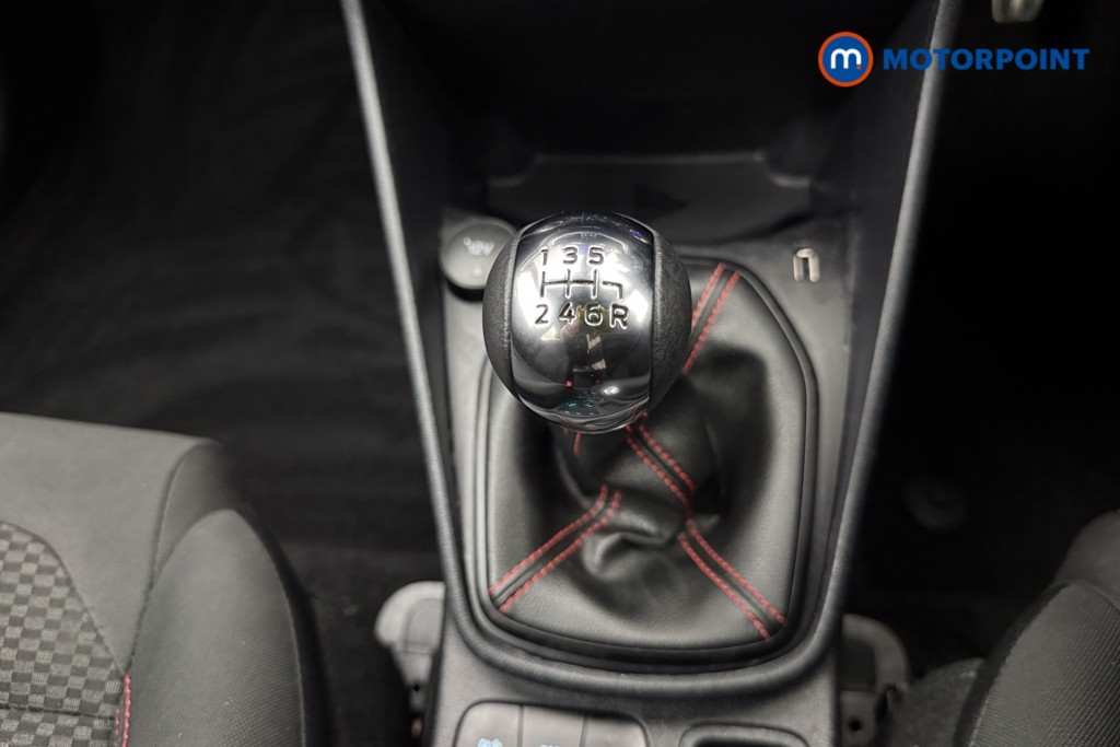 Ford Fiesta St-Line Edition Manual Petrol Hatchback - Stock Number (1632487) - 6th supplementary image