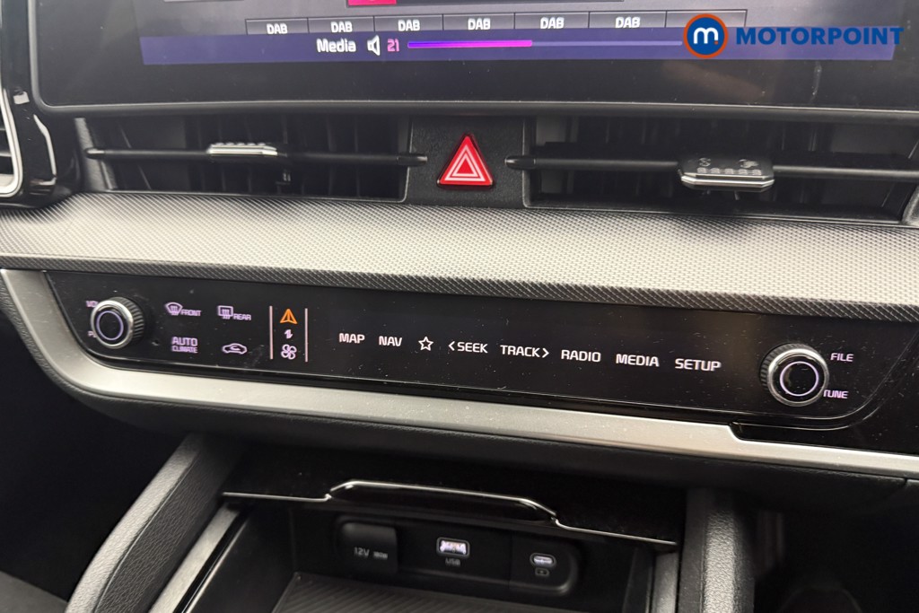 KIA Sportage Gt-Line Automatic Petrol-Electric Hybrid SUV - Stock Number (1632532) - 4th supplementary image