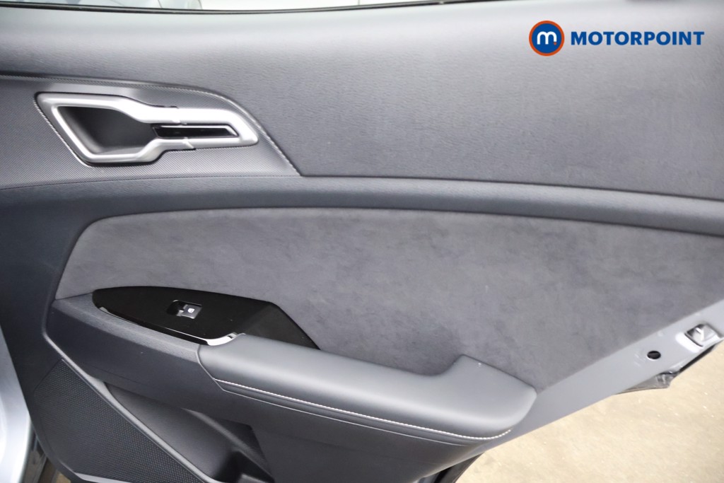 KIA Sportage Gt-Line Automatic Petrol-Electric Hybrid SUV - Stock Number (1632589) - 16th supplementary image