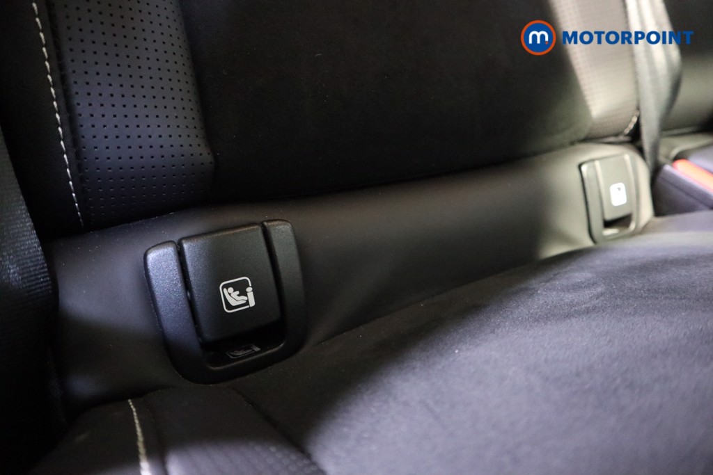 Volvo Xc40 R Design Pro Automatic Petrol SUV - Stock Number (1632626) - 18th supplementary image