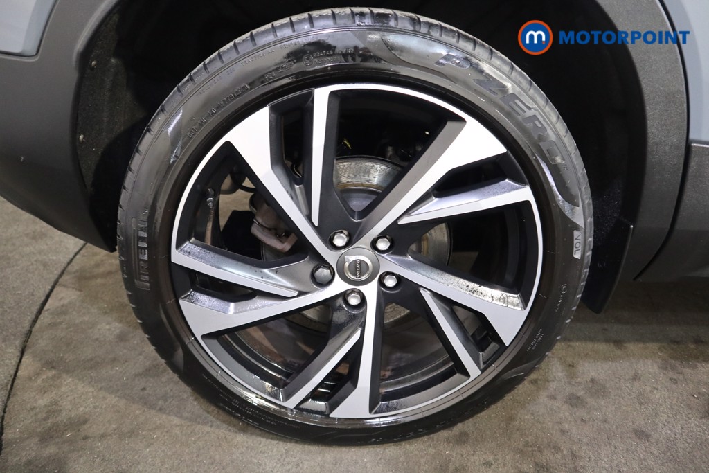 Volvo Xc40 R Design Pro Automatic Petrol SUV - Stock Number (1632626) - 23rd supplementary image