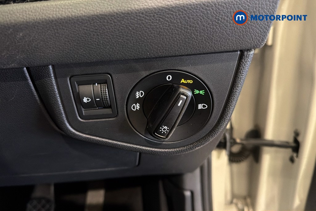 Volkswagen Taigo Life Manual Petrol SUV - Stock Number (1632669) - 18th supplementary image