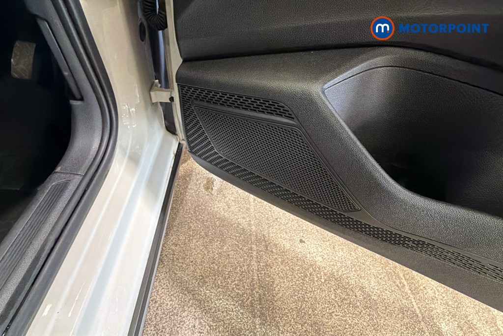 Volkswagen Taigo Life Manual Petrol SUV - Stock Number (1632669) - 21st supplementary image