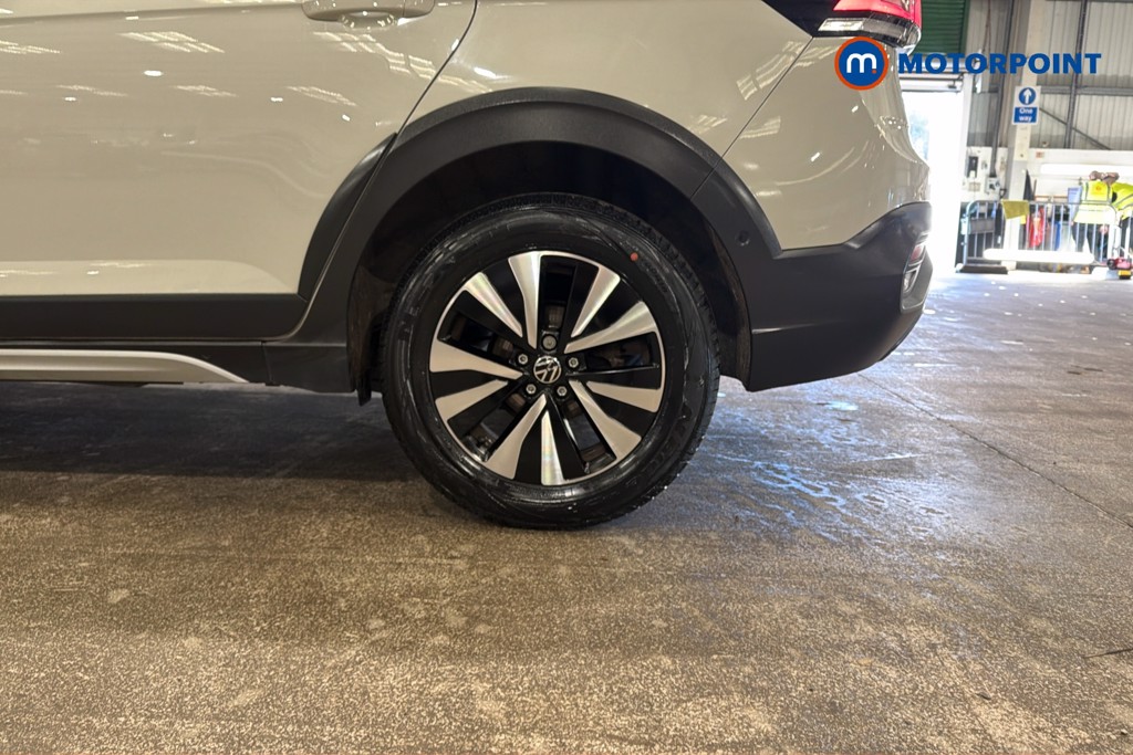 Volkswagen Taigo Life Manual Petrol SUV - Stock Number (1632669) - 48th supplementary image