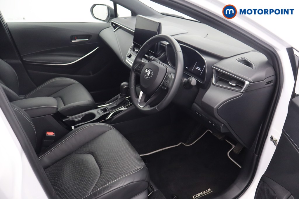 Toyota Corolla Excel Automatic Petrol-Electric Hybrid Estate - Stock Number (1633037) - 12th supplementary image