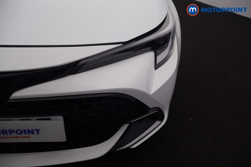 Toyota Corolla Excel Automatic Petrol-Electric Hybrid Estate - Stock Number (1633037) - 38th supplementary image