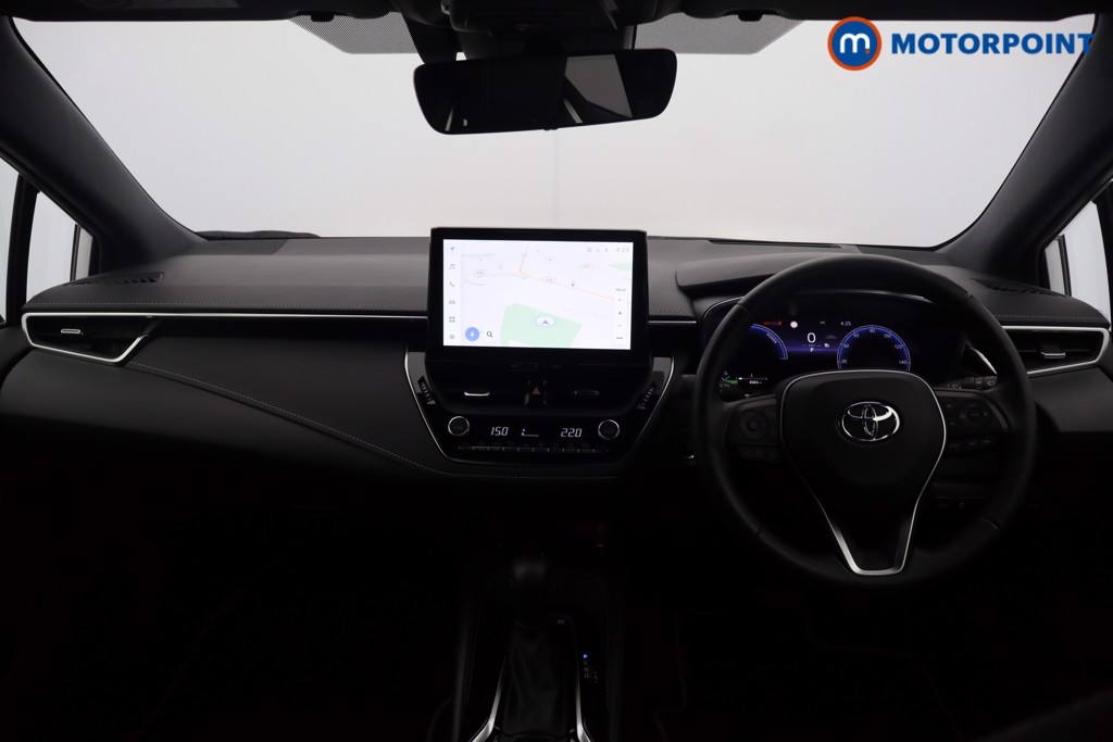 Toyota Corolla Excel Automatic Petrol-Electric Hybrid Estate - Stock Number (1633037) - 1st supplementary image
