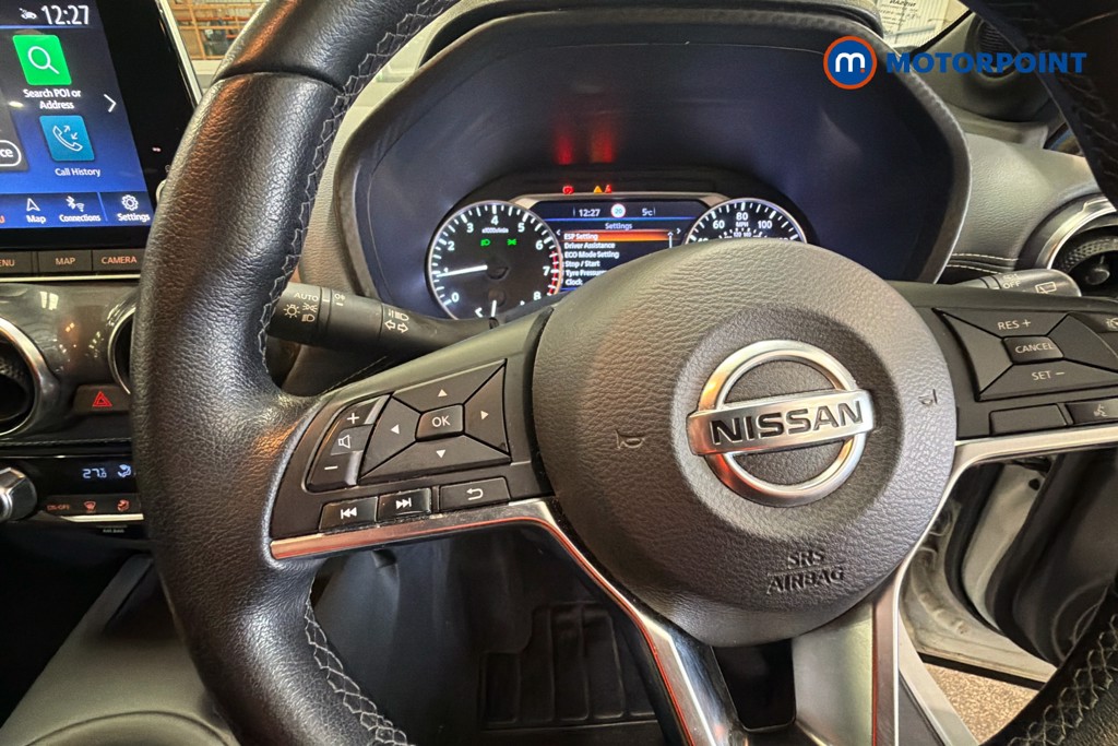 Nissan Juke N-Connecta Manual Petrol SUV - Stock Number (1633156) - 3rd supplementary image
