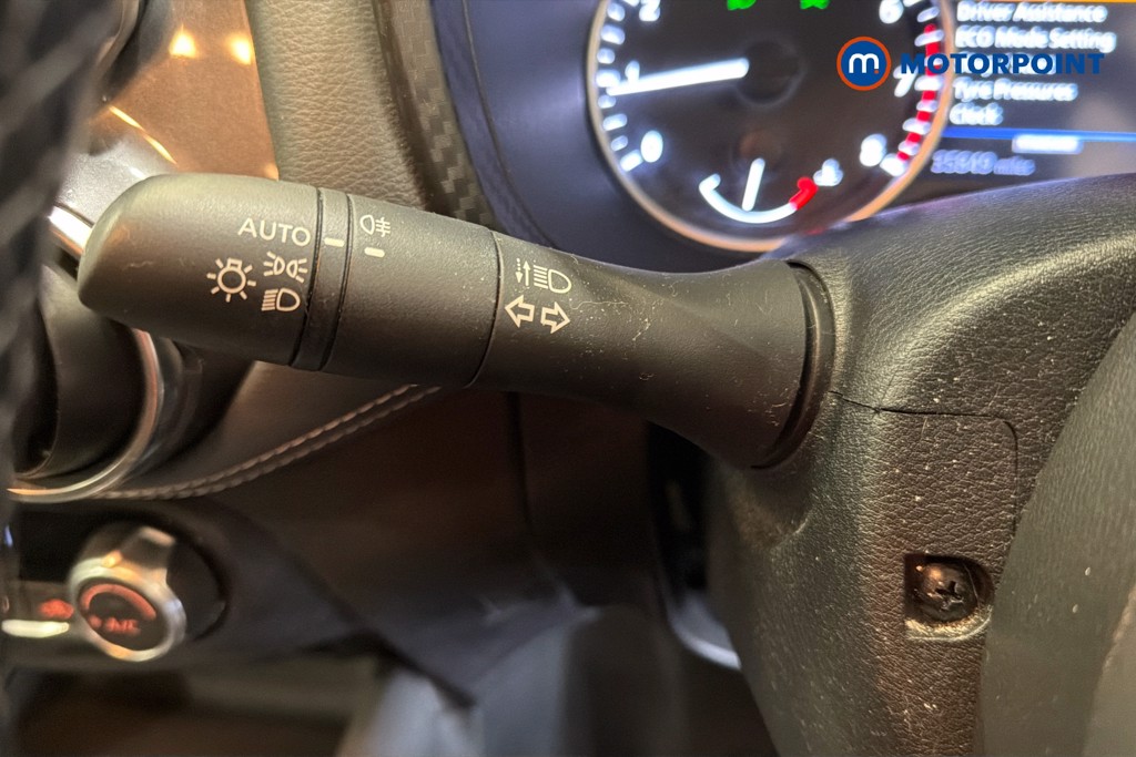 Nissan Juke N-Connecta Manual Petrol SUV - Stock Number (1633156) - 6th supplementary image