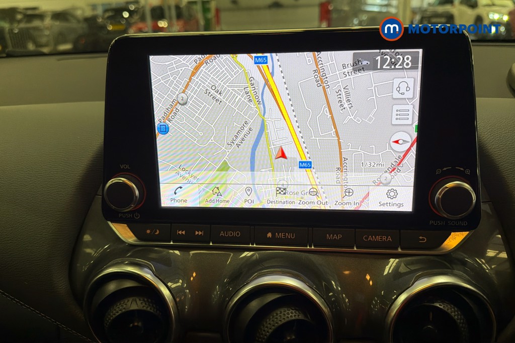 Nissan Juke N-Connecta Manual Petrol SUV - Stock Number (1633156) - 10th supplementary image