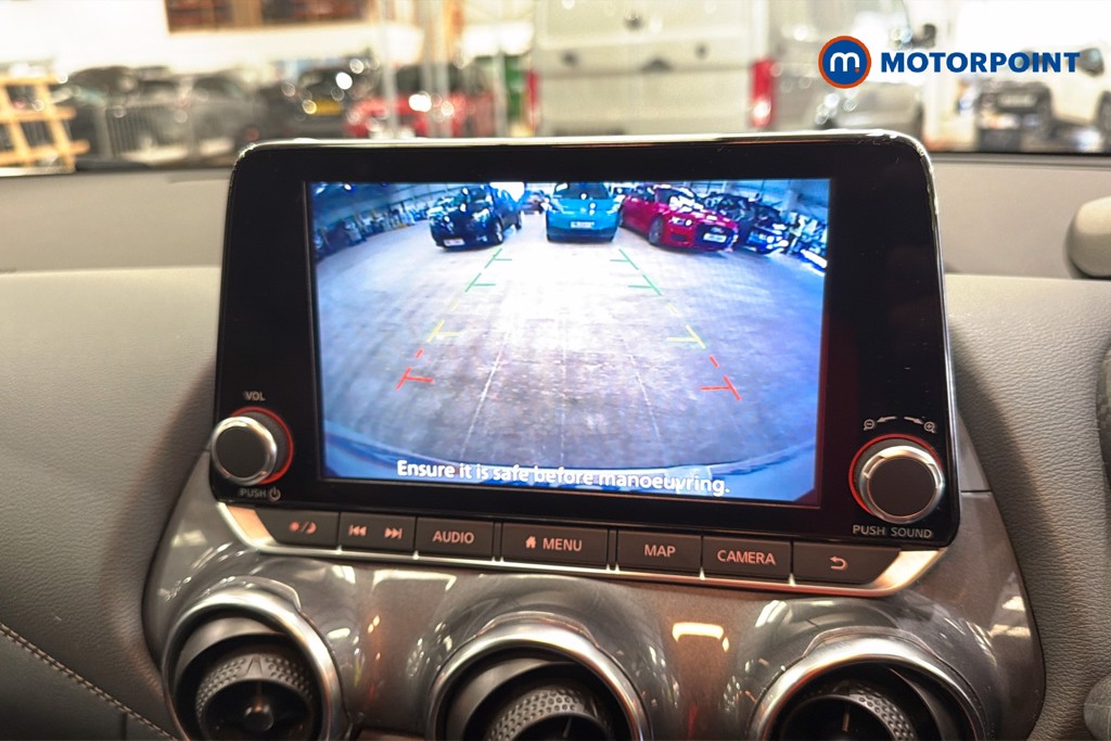 Nissan Juke N-Connecta Manual Petrol SUV - Stock Number (1633156) - 13th supplementary image