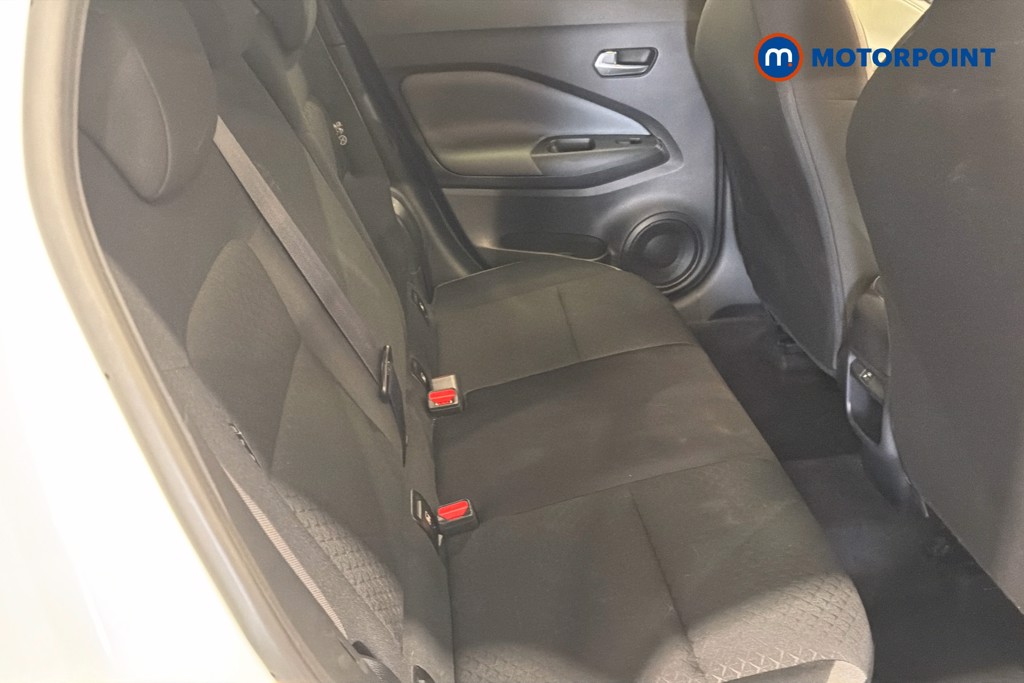 Nissan Juke N-Connecta Manual Petrol SUV - Stock Number (1633156) - 28th supplementary image