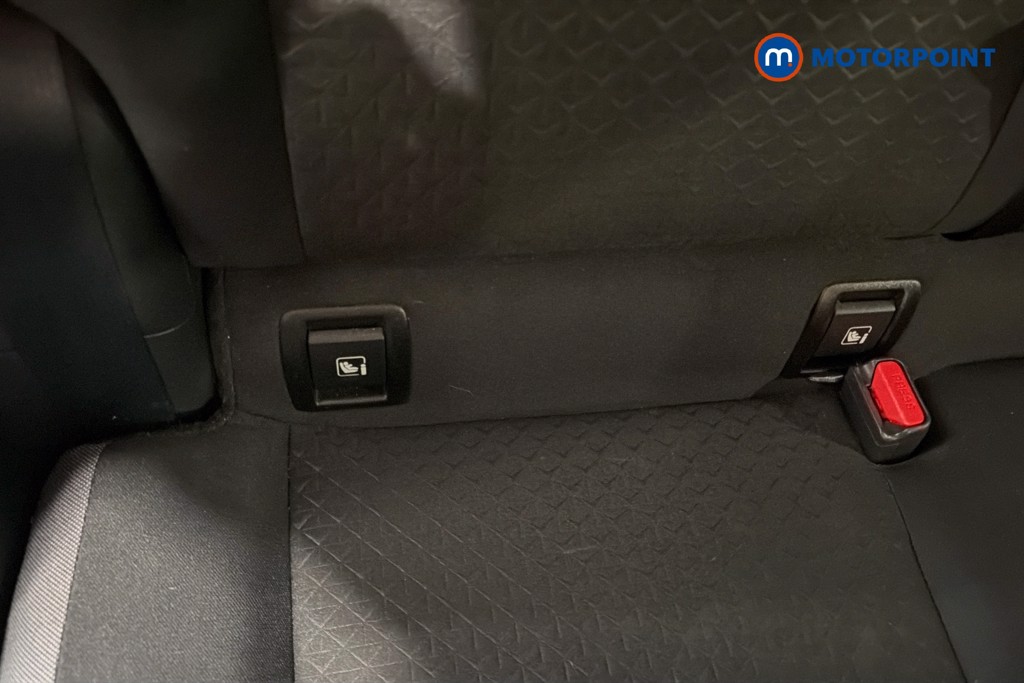 Nissan Juke N-Connecta Manual Petrol SUV - Stock Number (1633156) - 29th supplementary image