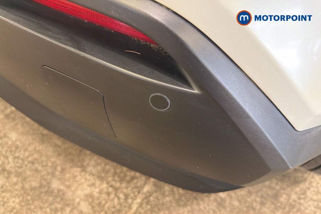 Nissan Juke N-Connecta Manual Petrol SUV - Stock Number (1633156) - 40th supplementary image