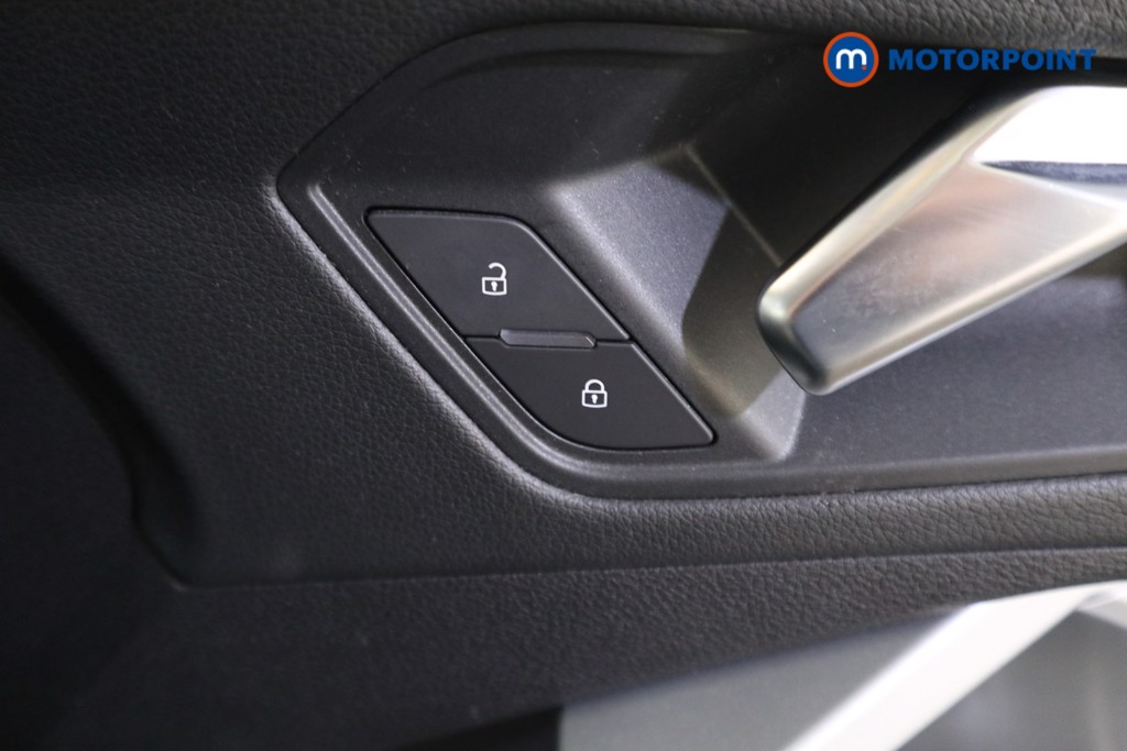 Audi Q3 Sport Manual Petrol SUV - Stock Number (1633409) - 14th supplementary image