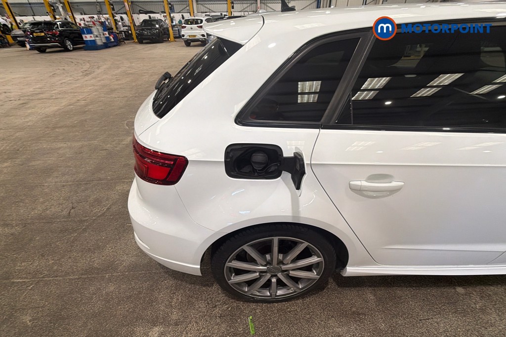 Audi A3 Black Edition Manual Petrol Hatchback - Stock Number (1633732) - 41st supplementary image