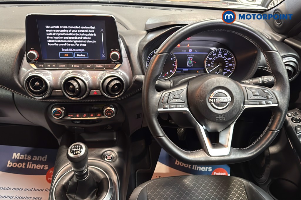 Nissan Juke N-Connecta Manual Petrol SUV - Stock Number (1633921) - 2nd supplementary image