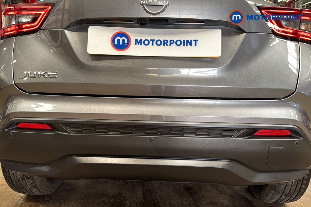 Nissan Juke N-Connecta Manual Petrol SUV - Stock Number (1633921) - 40th supplementary image