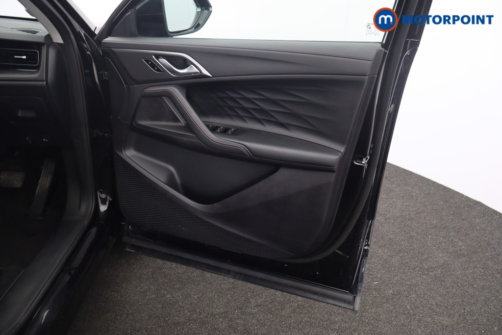 Mg Motor Uk HS Trophy Automatic Petrol-Electric Hybrid SUV - Stock Number (1633954) - 14th supplementary image