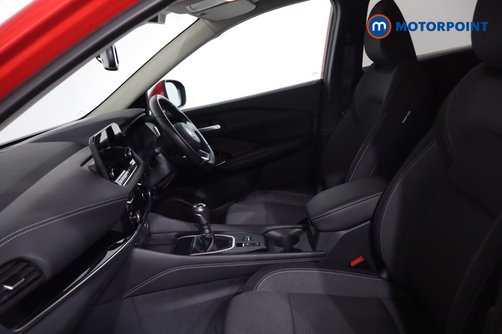 Nissan Qashqai N-Connecta Manual Petrol SUV - Stock Number (1634237) - 4th supplementary image
