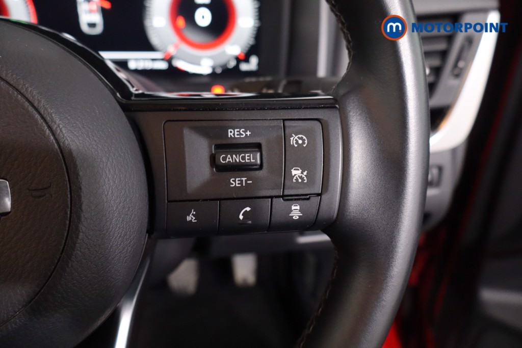 Nissan Qashqai N-Connecta Manual Petrol SUV - Stock Number (1634237) - 8th supplementary image
