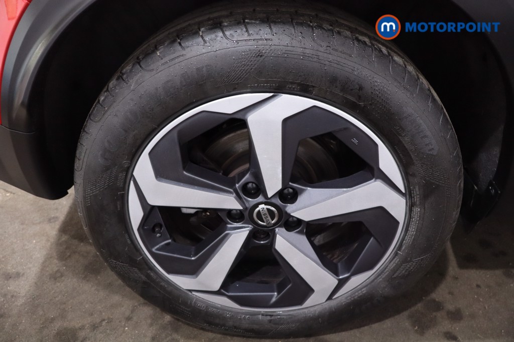 Nissan Qashqai N-Connecta Manual Petrol SUV - Stock Number (1634237) - 10th supplementary image