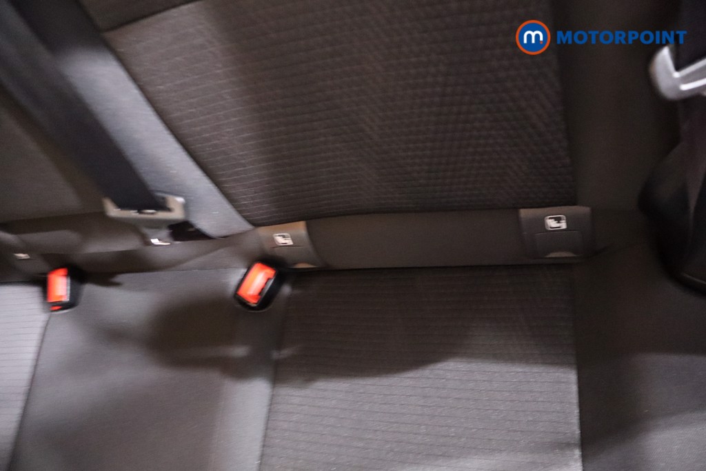 Nissan Qashqai N-Connecta Manual Petrol SUV - Stock Number (1634237) - 25th supplementary image
