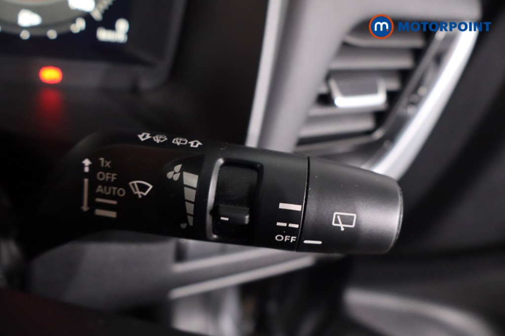 Nissan X-Trail N-Connecta Automatic Petrol-Electric Hybrid SUV - Stock Number (1634244) - 15th supplementary image