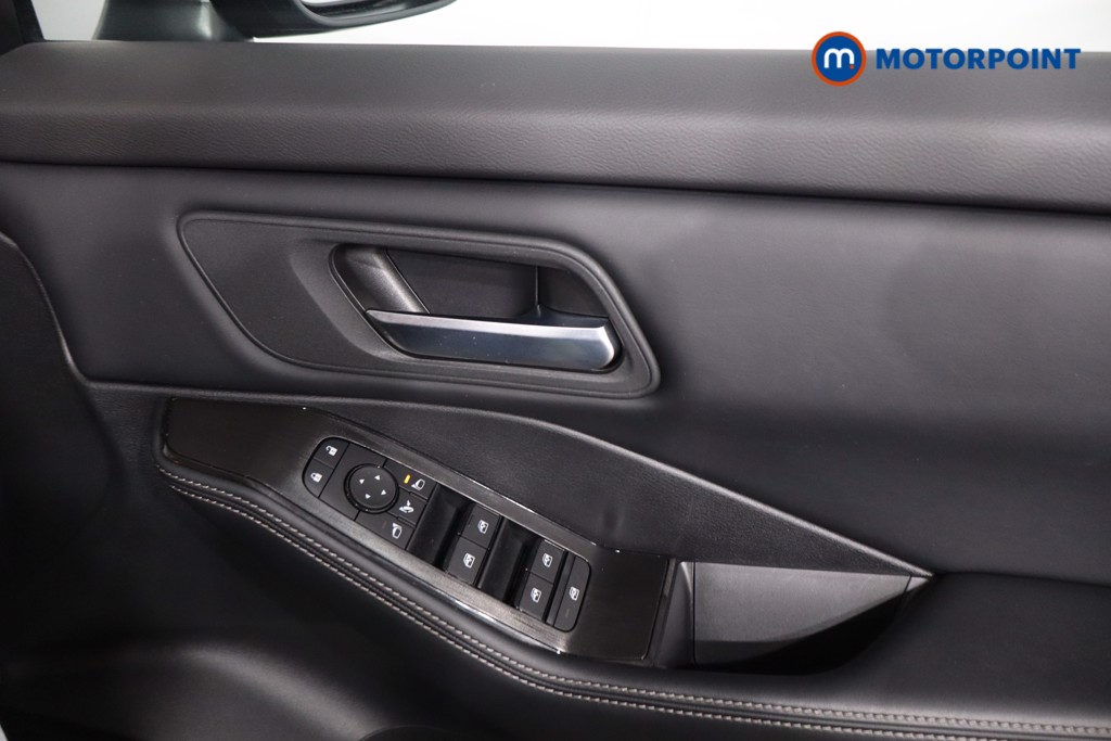 Nissan X-Trail N-Connecta Automatic Petrol-Electric Hybrid SUV - Stock Number (1634244) - 25th supplementary image