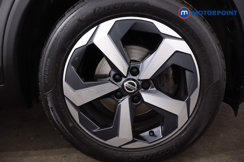 Nissan Qashqai N-Connecta Manual Petrol SUV - Stock Number (1634253) - 9th supplementary image