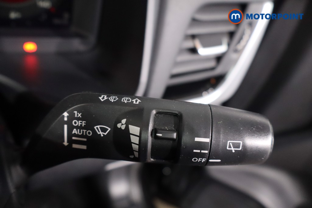 Nissan Qashqai N-Connecta Manual Petrol SUV - Stock Number (1634253) - 15th supplementary image