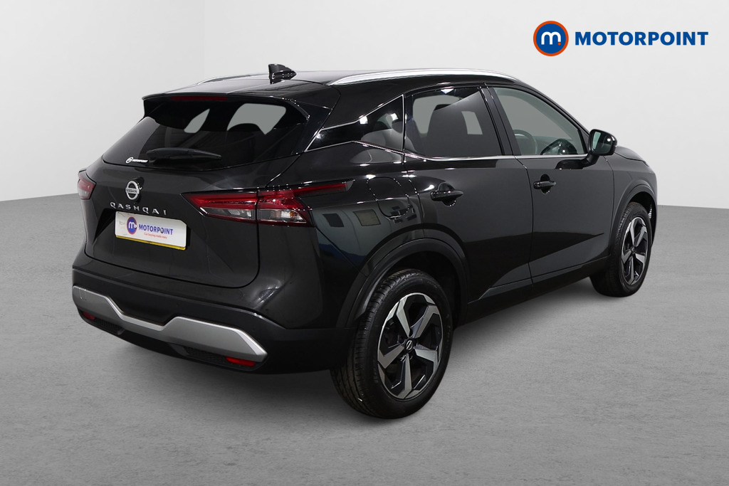 Nissan Qashqai N-Connecta Manual Petrol SUV - Stock Number (1634253) - Drivers side rear corner