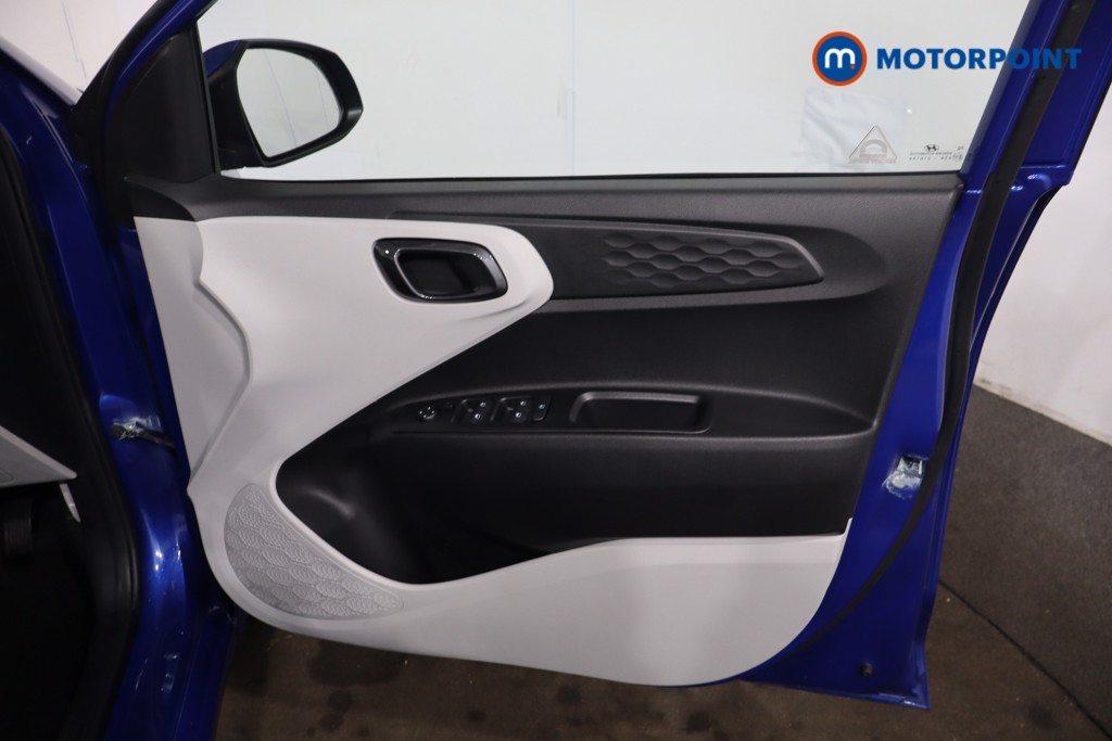 Hyundai I10 Premium Manual Petrol Hatchback - Stock Number (1634265) - 25th supplementary image