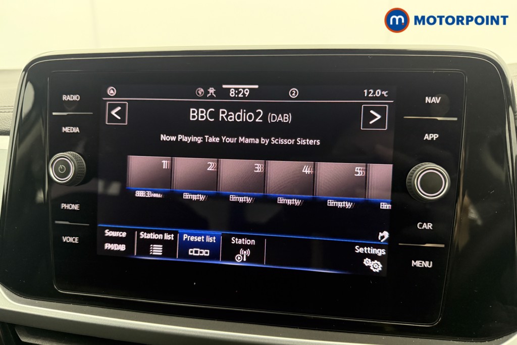 Volkswagen T-Roc Life Automatic Petrol SUV - Stock Number (1634271) - 3rd supplementary image