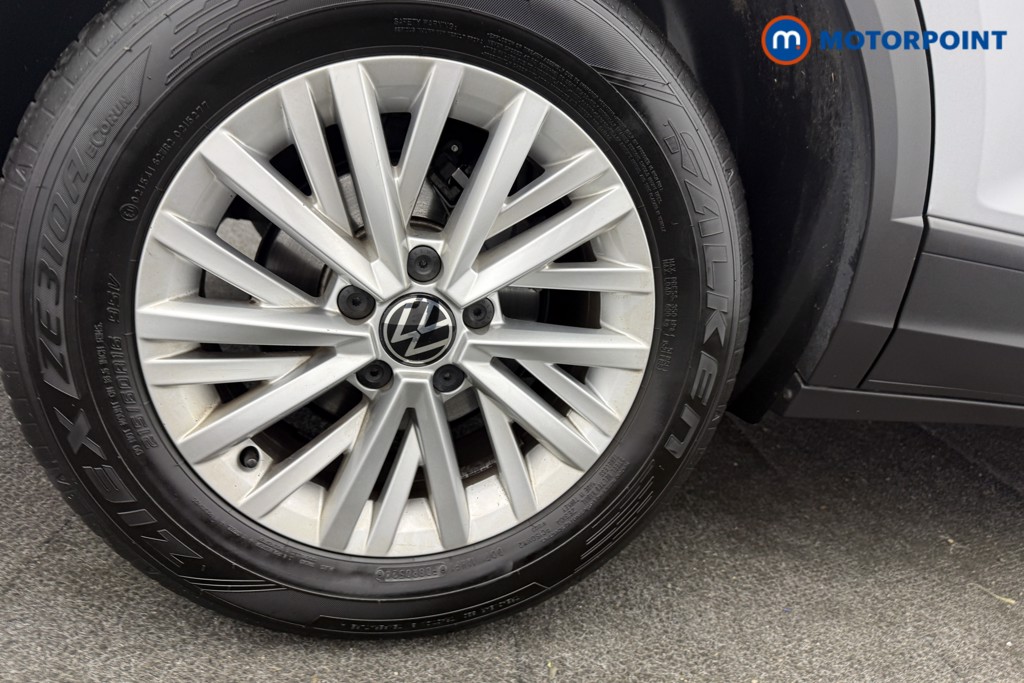 Volkswagen T-Roc Life Automatic Petrol SUV - Stock Number (1634271) - 17th supplementary image